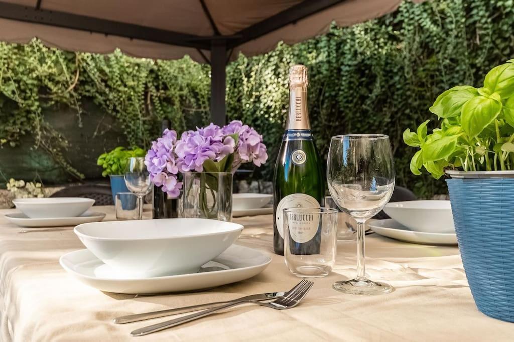 Ferienwohnung Genova Garden, Vicino Al Gaslini E Boccadasse Exterior foto